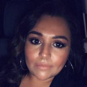 Meet your Posher, Angie